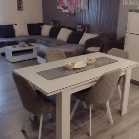 Mare's Apartment